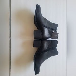 Genuine leather short boots size 7.5